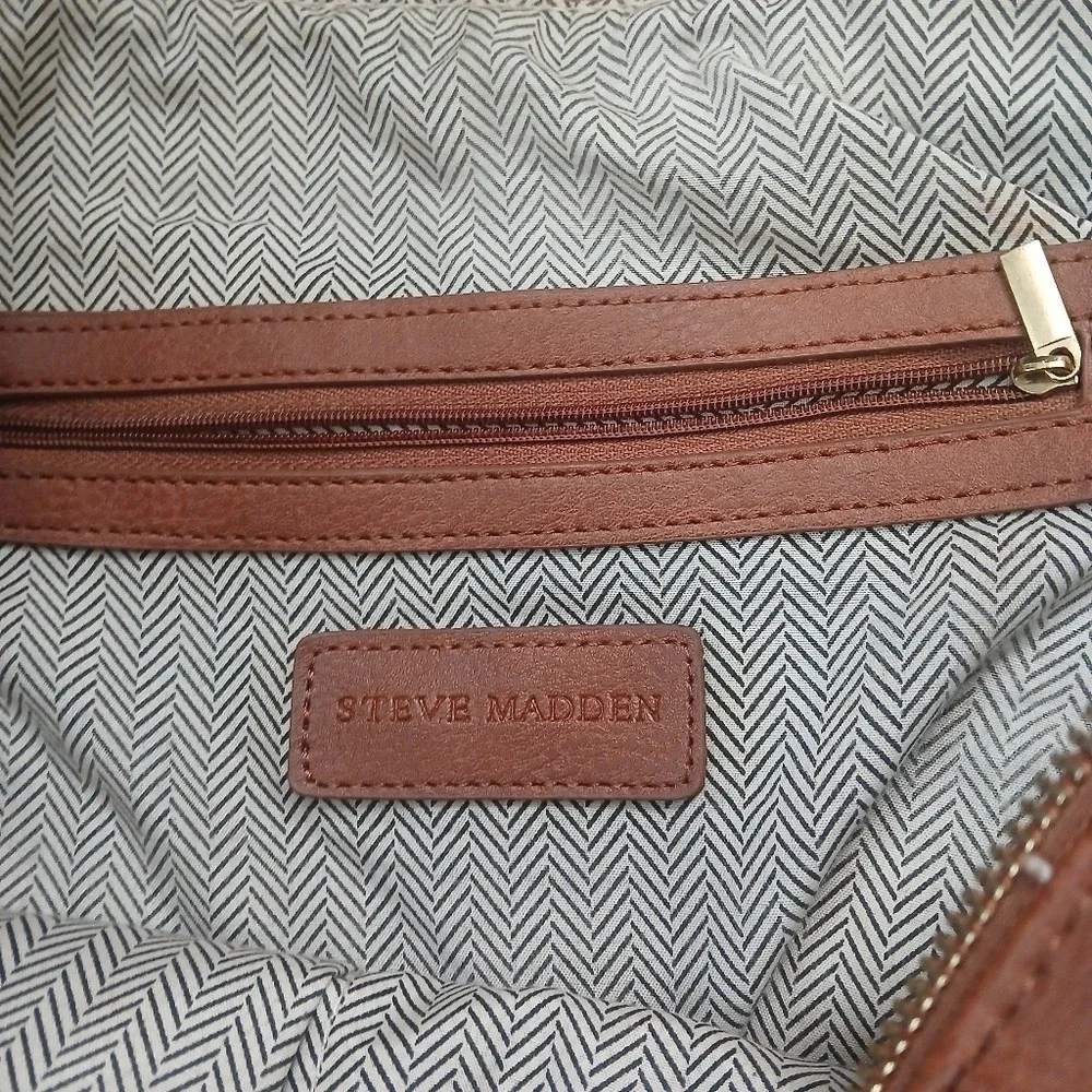 Steve Madden Hobo‎ Bag Womens Large Brown Faux Leather Crossbody Chevron Lining